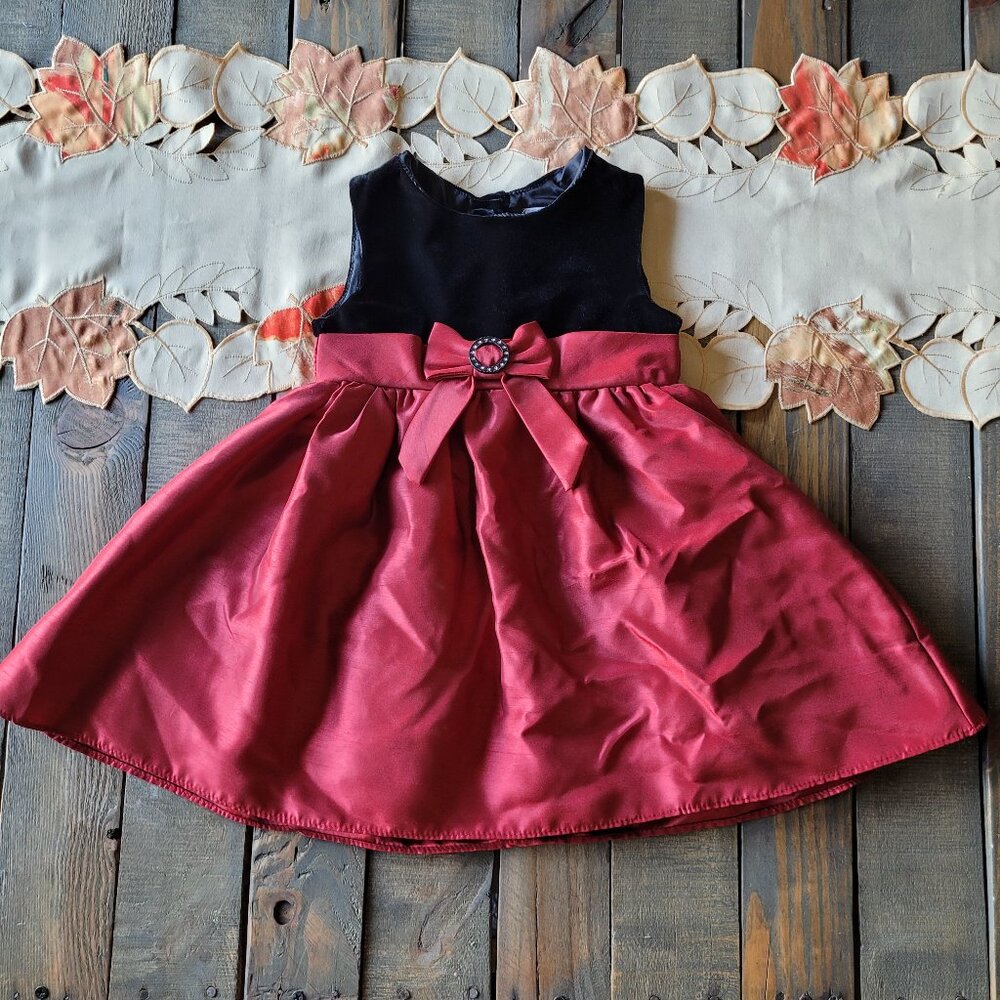 Perfectly Dressed Christmas Holiday Dress